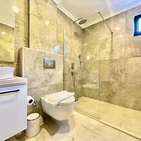 With A Pool In Kalkan 1 Apartment *